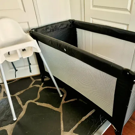 Ep - Sauna, Balcony & Free Parking *